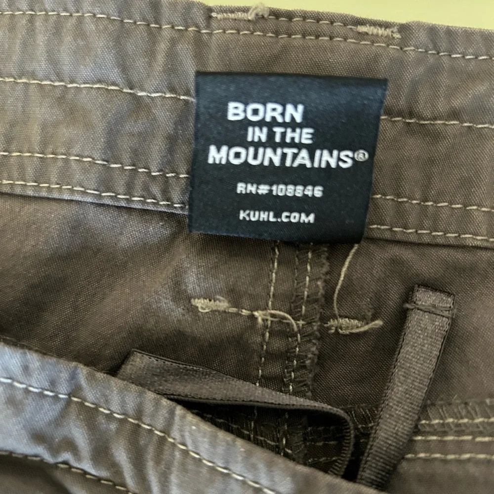 Kuhl Gray Cargo Pants Size 8 - Picture 9 of 14